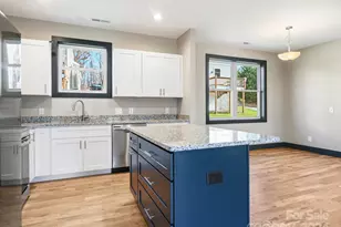 52 Fox Dr, Asheville, NC 28803 - Photo 13