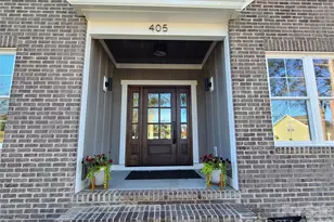 405 19th Ave Cir NW, Hickory, NC 28601 - Photo 3