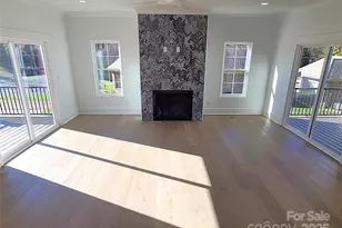 405 19th Ave Cir NW, Hickory, NC 28601 - Photo 13