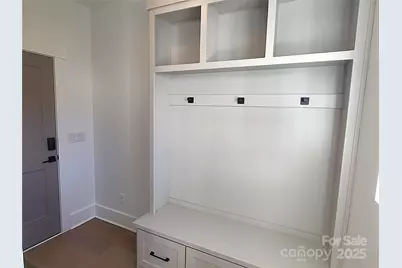 405 19th Avenue Circle NW, Hickory, NC 28601 - Photo 31