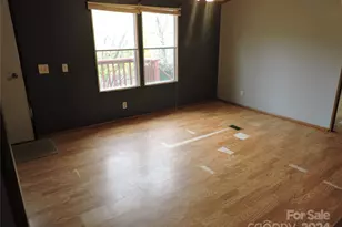 2271 Gouges Creek Rd, Spruce Pine, NC 28777 - Photo 13