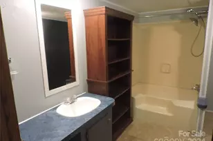 2271 Gouges Creek Rd, Spruce Pine, NC 28777 - Photo 19