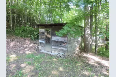 2271 Gouges Creek Road, Spruce Pine, NC 28777 - Photo 9