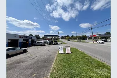 401 US 70 Highway, Connelly Springs, NC 28612 - Photo 7