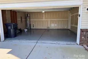 7108 Kinley Commons Ln, Charlotte, NC 28278 - Photo 21