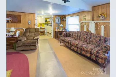 3059 Nc 261 Highway, Bakersville, NC 28705 - Photo 15