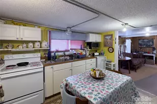 3059 Nc 261 Hwy, Bakersville, NC 28705 - Photo 21