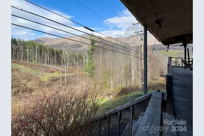 3059 Nc 261 Highway, Bakersville, NC 28705 - Photo 13