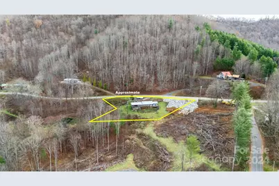 3059 Nc 261 Highway, Bakersville, NC 28705 - Photo 3