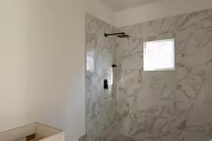 637 E Front St, Statesville, NC 28677 - Photo 19