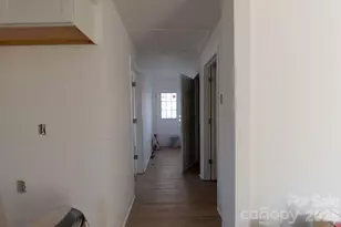 637 E Front St, Statesville, NC 28677 - Photo 11