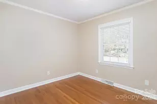 1315 Shady Bluff Dr, Charlotte, NC 28211 - Photo 23