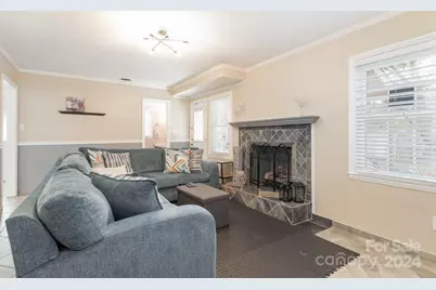 1315 Shady Bluff Drive, Charlotte, NC 28211 - Photo 9