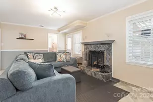 1315 Shady Bluff Dr, Charlotte, NC 28211 - Photo 9