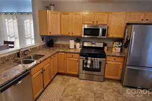 2306 Deermouse Way, Hendersonville, NC 28792 - Photo 9