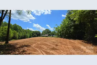 994 Rhyne Road, Clover, SC 29710 - Photo 5