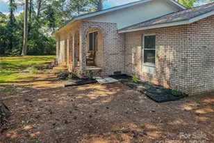 6058 Bethel Rd SE, Southport, NC 28461 - Photo 3