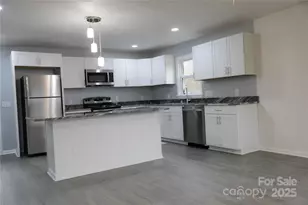 31655 Pinewood Dr, New London, NC 28127 - Photo 3