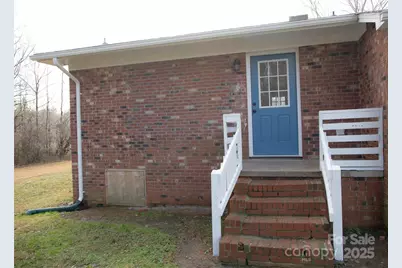 31655 Pinewood Drive, New London, NC 28127 - Photo 19