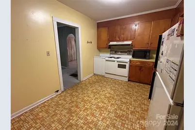 601 Sherman Street, Badin, NC 28009 - Photo 5