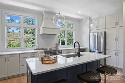 2023 Thurmond Place #14, Charlotte, NC 28205 - Photo 3