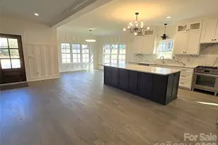 496 19th Ave Cir NW, Hickory, NC 28601 - Photo 9