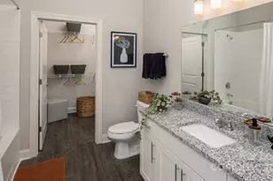 8424 N Tryon St, Charlotte, NC 28262 - Photo 23