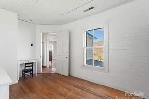 4912 Pigeon Rd, Waynesville, NC 28786 - Photo 35