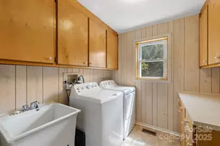 505 Old Home Pl Dr, Marshall, NC 28753 - Photo 17