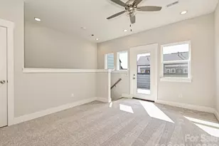 1320 Walter Taylor Wy, Charlotte, NC 28206 - Photo 27