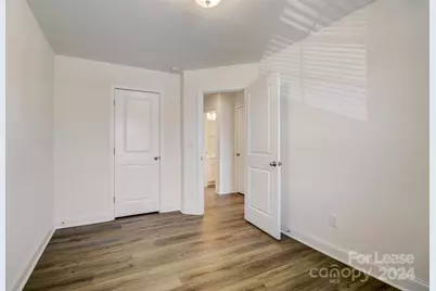 3853 Hayden Lane #Litchfield, Sherrills Ford, NC 28673 - Photo 11