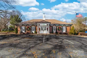 824 S Dekalb St, Shelby, NC 28150 - Photo 1