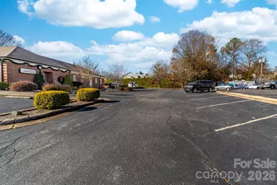 824 S Dekalb Street, Shelby, NC 28150 - Photo 9
