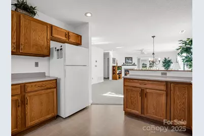 24 Gray Wolf Lane, Hendersonville, NC 28792 - Photo 9