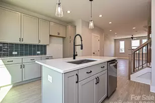 908 Callahan St, Charlotte, NC 28206 - Photo 11