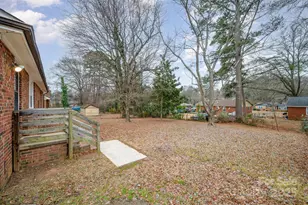 4201 Westridge Dr, Charlotte, NC 28208 - Photo 19