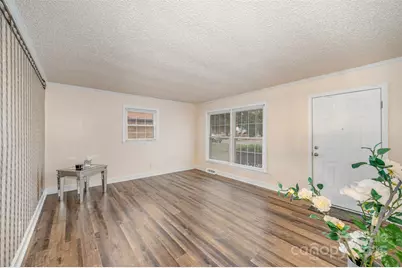 4201 Westridge Drive, Charlotte, NC 28208 - Photo 5