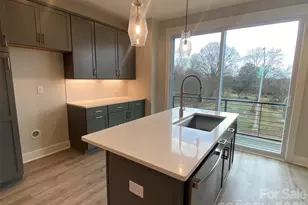 938 Callahan St, Charlotte, NC 28206 - Photo 3