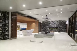 227 7th Ave W, Hendersonville, NC 28791 - Photo 3