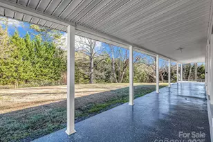 620 Smith Waldrop Rd, Columbus, NC 28722 - Photo 15