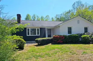 950 Blanton St, Columbus, NC 28722 - Photo 1