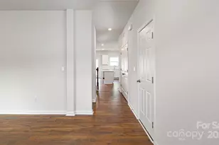 34 Woodvale Dr, Waynesville, NC 28786 - Photo 5