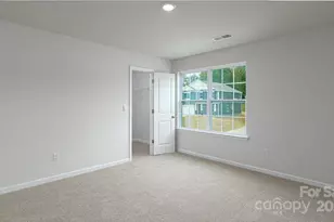 34 Woodvale Dr, Waynesville, NC 28786 - Photo 11