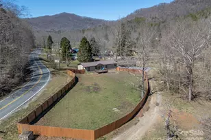 121 Julian Wy, Lake Lure, NC 28746 - Photo 27