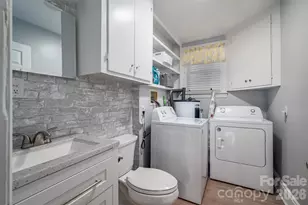 408 Elizabeth St, Gastonia, NC 28054 - Photo 17