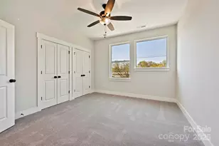 1227 E 34th St, Charlotte, NC 28205 - Photo 25