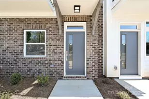 1227 E 34th St, Charlotte, NC 28205 - Photo 5