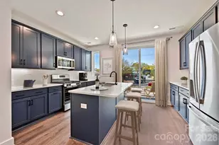 1227 E 34th St, Charlotte, NC 28205 - Photo 9