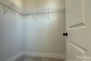 1227 E 34th St, Charlotte, NC 28205 - Photo 27