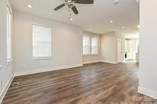 1229 E 34th St, Charlotte, NC 28205 - Photo 11
